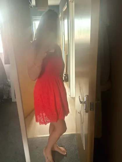 Ela, 34