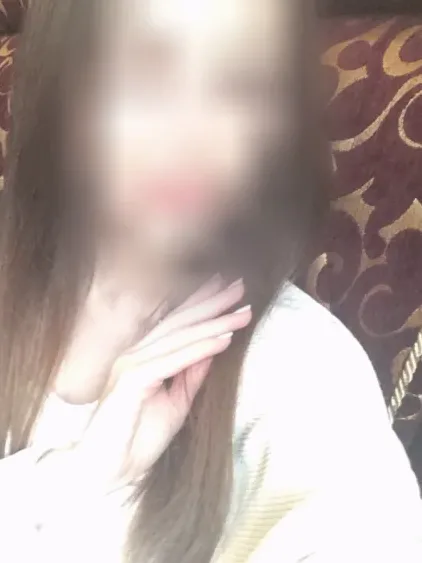 Ela, 29