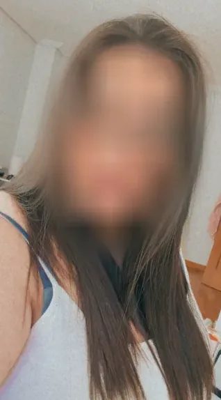 Elif, 29