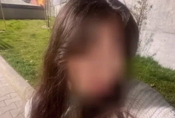 Franziska, 22