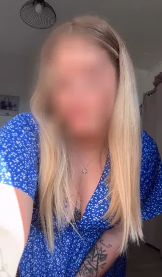Katharina, 22