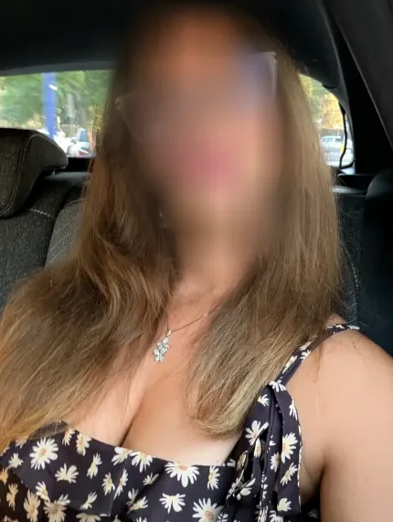 Kim, 30