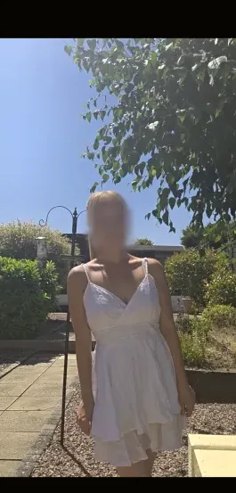 Kira, 31