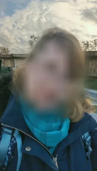 Leonie, 29