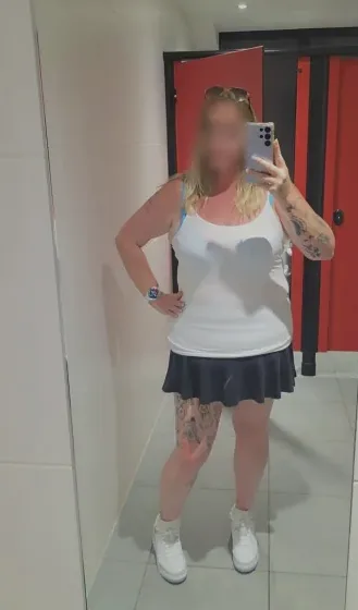 Leyla, 39