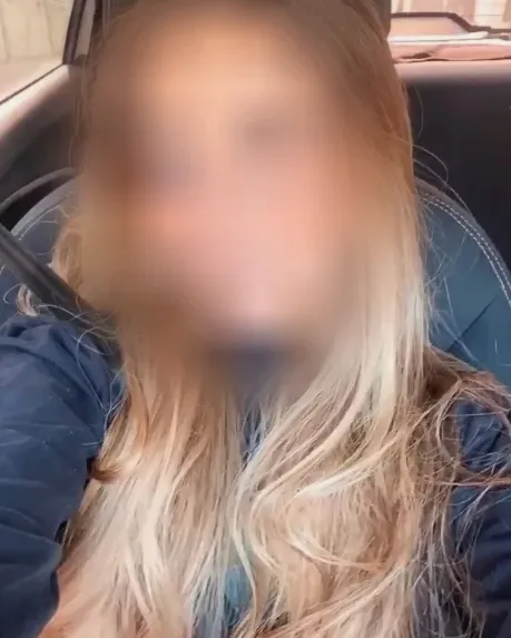 Maja, 27