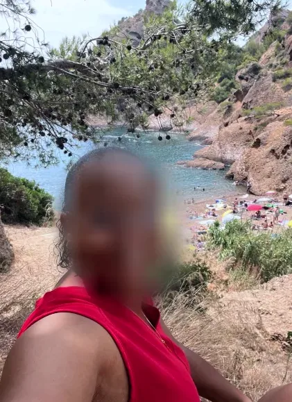Tanja, 33